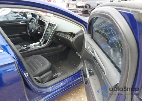 2013 Ford Fusion Se z USA, uszkodzony, nr VIN 3FA6P0HR8DR164049